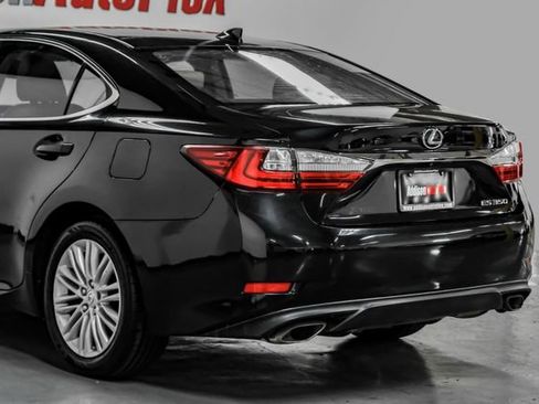 Used 2017 Lexus ES 350 w/ Accessory Package 2 FWD image 18