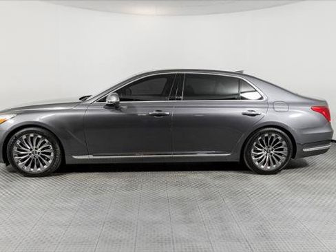 Used 2017 Genesis G90 5.0 Ultimate RWD image 3