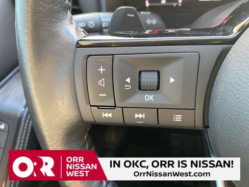 Used 2023 Nissan Rogue Platinum w/ Platinum Premium Package image 24