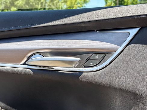 Certified 2024 Cadillac XT5 Luxury FWD image 42