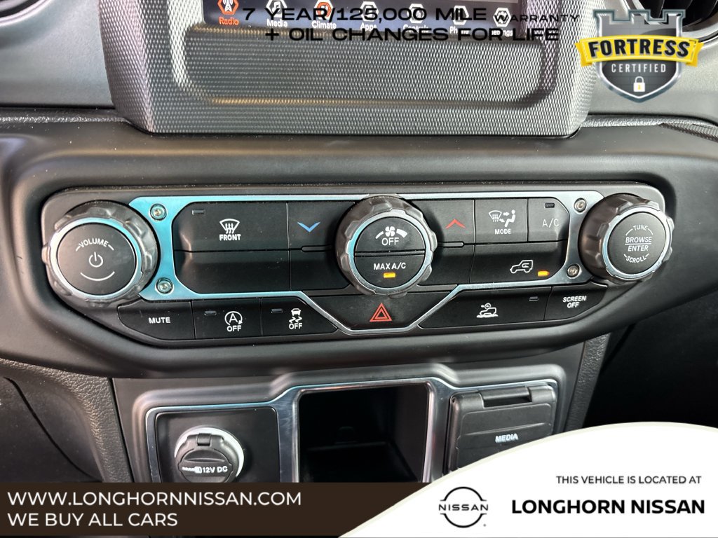Used 2022 Jeep Wrangler Unlimited Sport AWD/4WD image 19