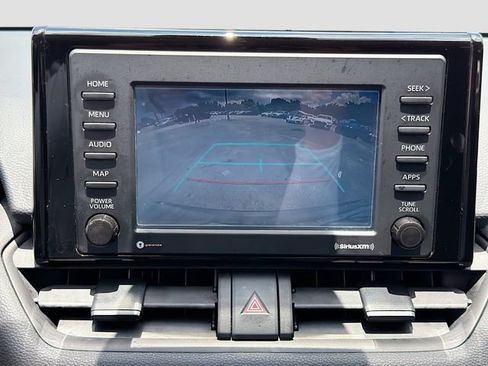 Used 2021 Toyota RAV4 XLE FWD image 30