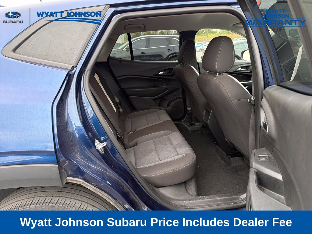 Used 2024 Chevrolet Trax LS FWD image 33