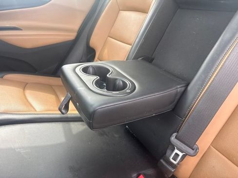 Used 2019 Chevrolet Equinox Premier FWD image 30