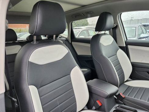 New 2026 Volkswagen Taos SEL AWD/4WD image 14