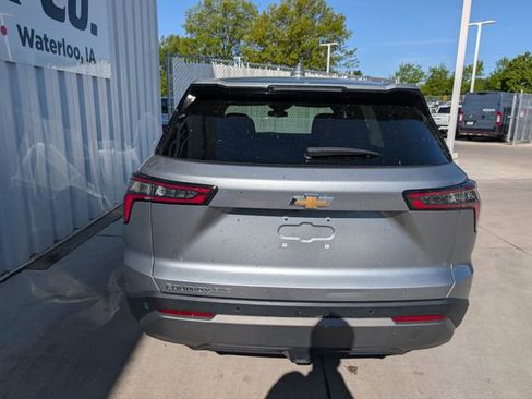 Used 2025 Chevrolet Equinox LT AWD/4WD image 13