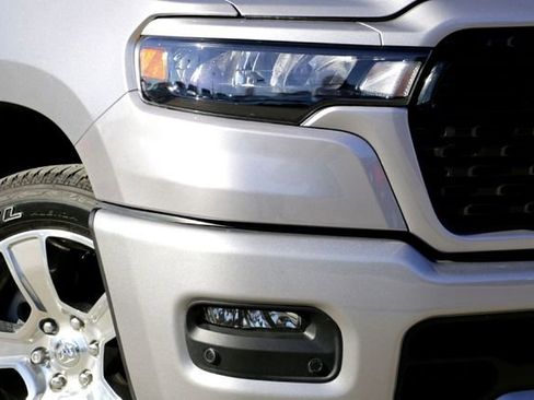 New 2026 RAM 1500 Express image 4