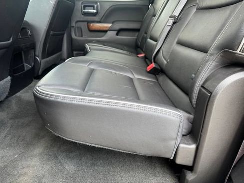 Used 2017 Chevrolet Silverado 1500 High Country AWD/4WD image 7