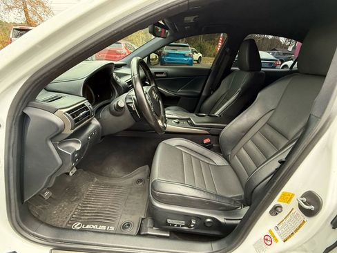 Used 2018 Lexus IS 350 F Sport w/ F Sport Package image 12