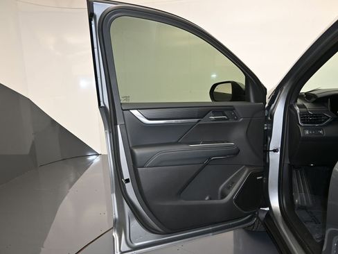 New 2026 GMC Acadia Elevation w/ Black Edition image 11