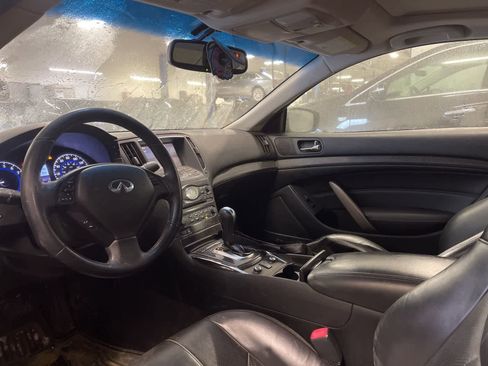 Used 2012 INFINITI G37 x w/ Premium Pkg image 5