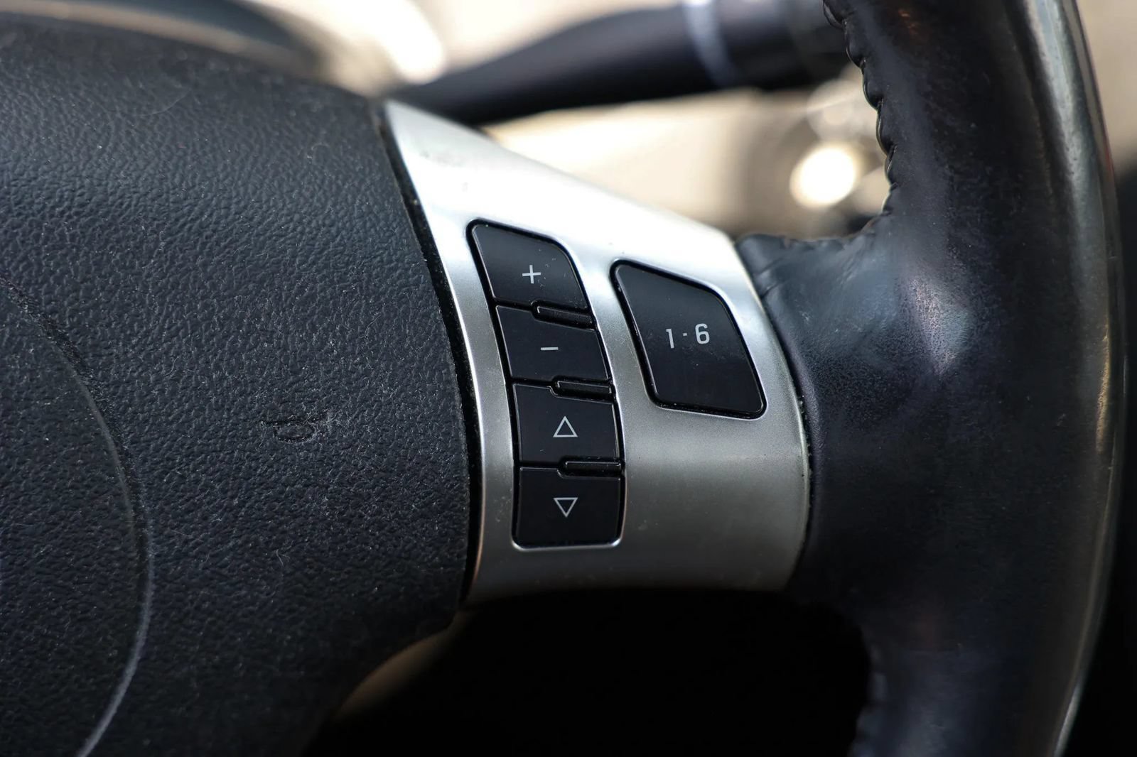 Used 2006 Pontiac G6 GT w/ Premium Value Package FWD image 25