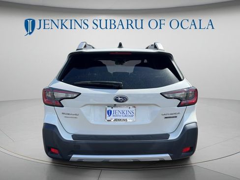 Used 2024 Subaru Outback Touring AWD/4WD image 4