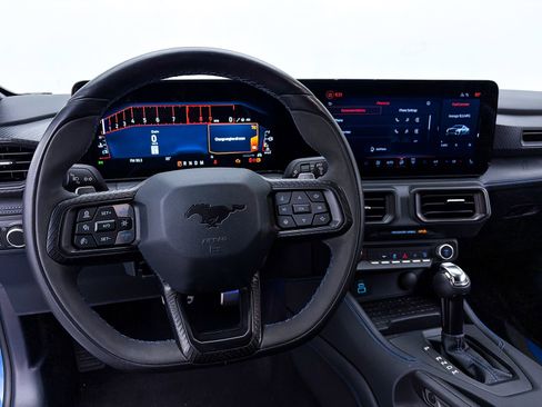 Used 2024 Ford Mustang Dark Horse RWD image 4