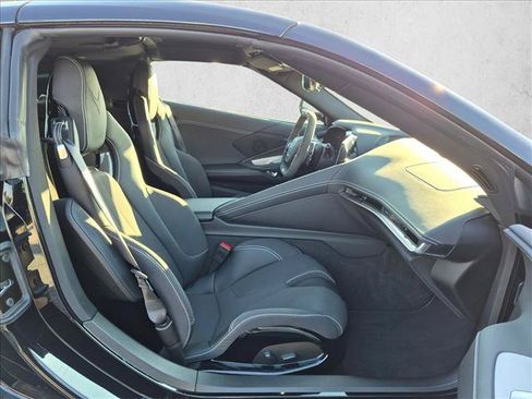 Used 2025 Chevrolet Corvette Z06 RWD image 21