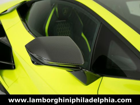 Used 2025 Lamborghini Revuelto AWD/4WD image 46