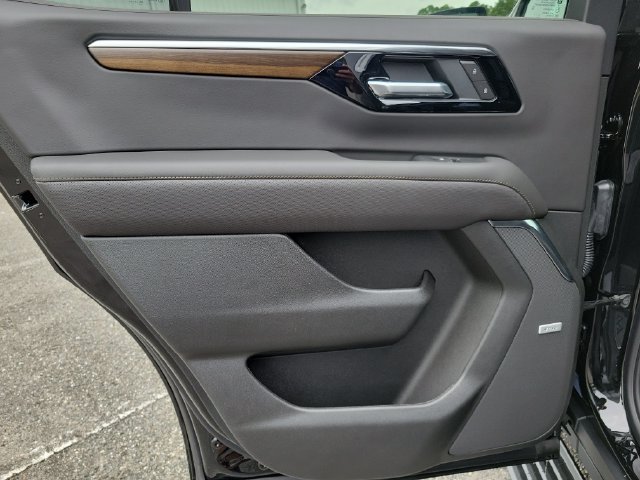 New 2026 Chevrolet Tahoe High Country RWD image 12