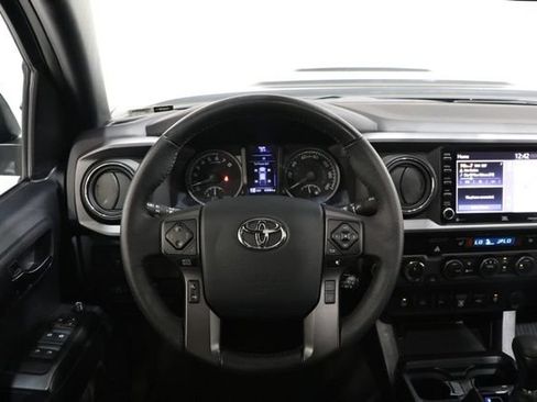 Used 2020 Toyota Tacoma TRD Sport w/ TRD Premium Sport Package AWD/4WD image 12