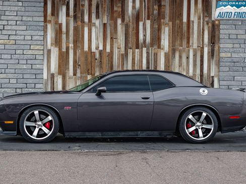 Used 2014 Dodge Challenger SRT8 w/ Harman/Kardon Audio Group image 3