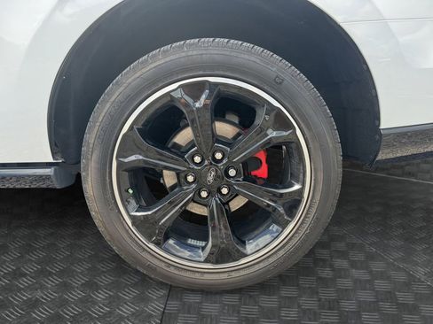 Certified 2024 Ford Expedition Limited RWD image 15