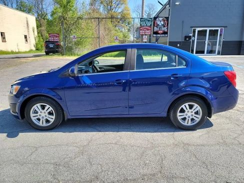 Used 2013 Chevrolet Sonic LT FWD image 8