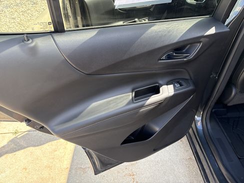 Used 2020 Chevrolet Equinox Premier FWD image 14