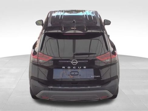 Used 2023 Nissan Rogue SV AWD/4WD image 6
