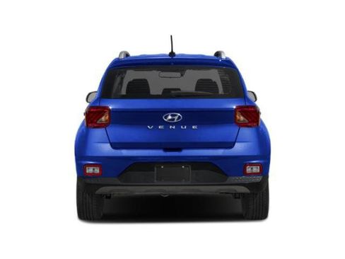 Used 2025 Hyundai Venue Limited FWD image 8