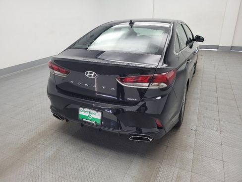 Used 2019 Hyundai Sonata Sport w/ Tech Package 03 FWD image 7