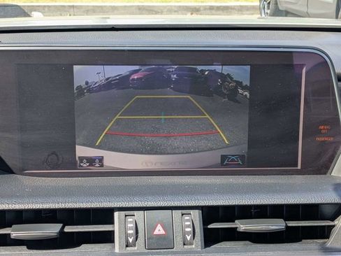 Used 2019 Lexus ES 350 w/ Premium Package FWD image 28