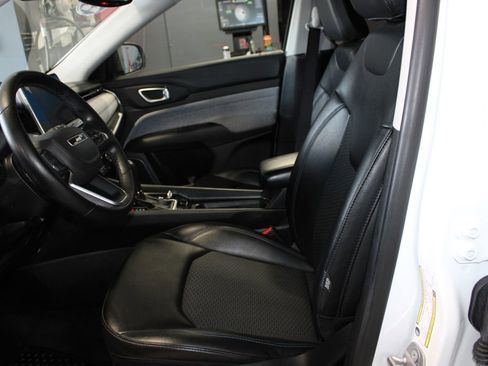 Used 2022 Jeep Compass Latitude w/ Convenience Group AWD/4WD image 12
