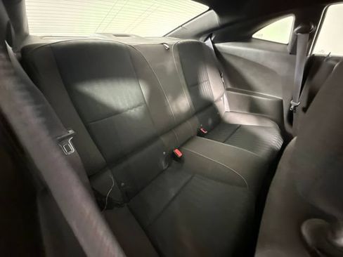 Used 2011 Chevrolet Camaro LS RWD image 27