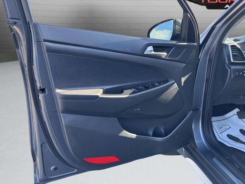 Used 2019 Hyundai Tucson Limited image 10