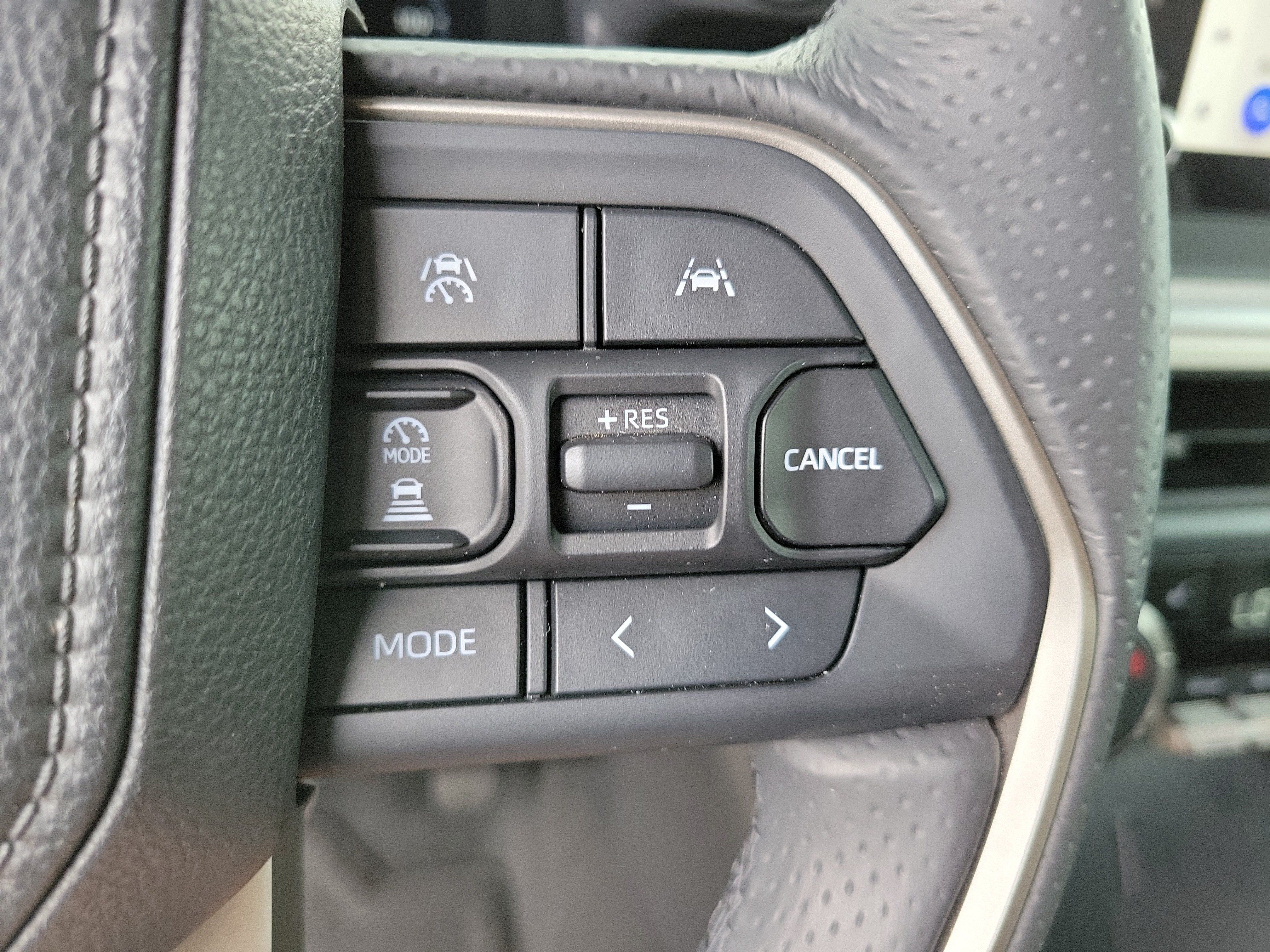 Used 2025 Toyota 4Runner TRD Off-Road AWD/4WD image 22
