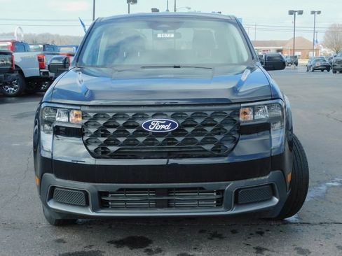 New 2025 Ford Maverick XLT w/ XLT Luxury Package image 3