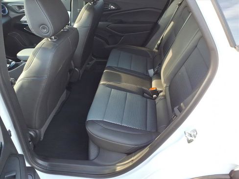 New 2026 Chevrolet Trax LT w/ Driver Confidence Package image 10