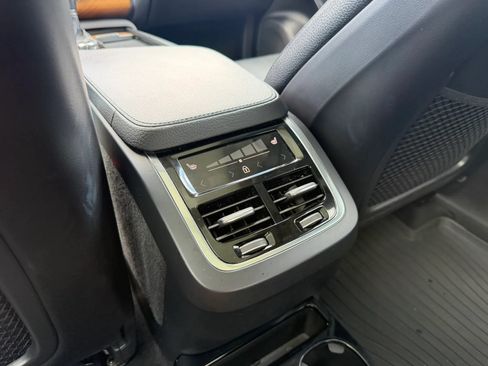 Used 2021 Volvo XC90 T6 Momentum w/ Advanced Package AWD/4WD image 20