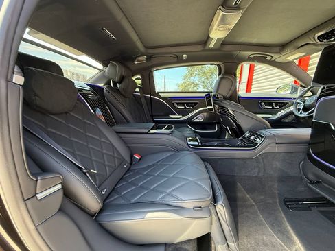 Used 2024 Mercedes-Benz Maybach S 680 4MATIC image 45