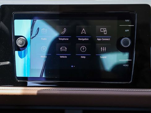 New 2026 Volkswagen Jetta SEL FWD image 17