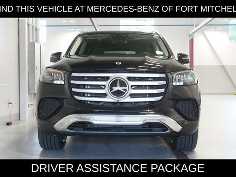 Used 2026 Mercedes-Benz GLS 450 4MATIC image 2