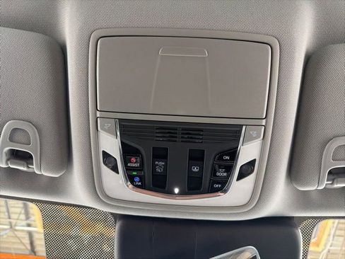 Certified 2019 Acura RDX AWD w/ Advance Package image 28