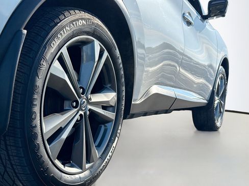 Used 2019 Nissan Murano Platinum image 15