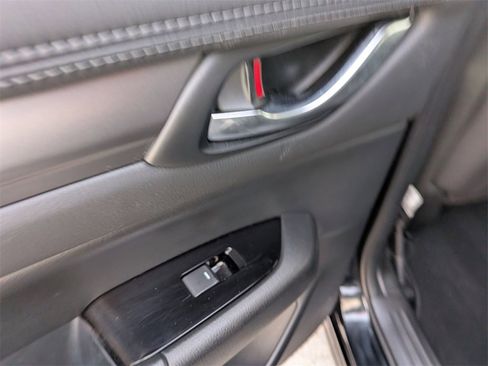 Used 2025 MAZDA CX-5 AWD 2.5 S w/ Select Package image 25