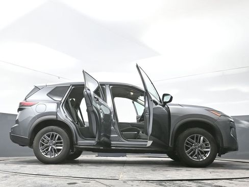 Used 2024 Nissan Rogue S AWD/4WD image 72