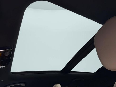 Certified 2026 Mercedes-Benz GLC 300 image 30