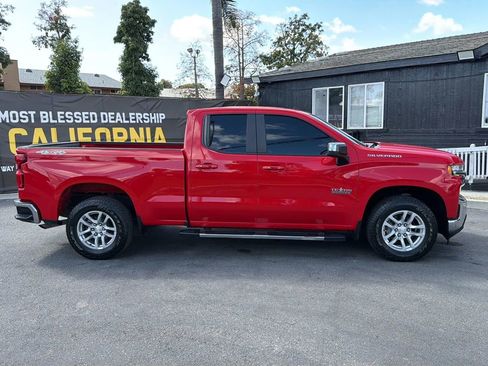 Used 2019 Chevrolet Silverado 1500 LT w/ Texas Edition AWD/4WD image 9