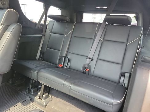 Certified 2023 Cadillac Escalade ESV Premium Luxury w/ LPO, Radiant Package AWD/4WD image 28