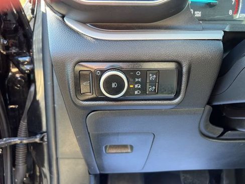 Used 2023 Ford Explorer XLT w/ Equipment Group 202A image 25