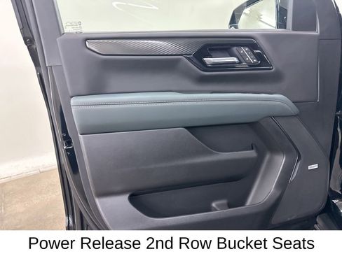 New 2026 GMC Yukon XL AT4 w/ AT4 Premium Plus Package AWD/4WD image 30