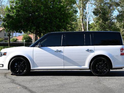 Used 2016 Ford Flex Limited w/ Equipment Group 301A FWD image 3